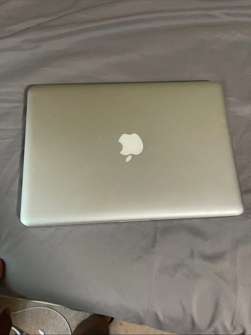 Apple MacBook Pro - Silver Aluminum Finish